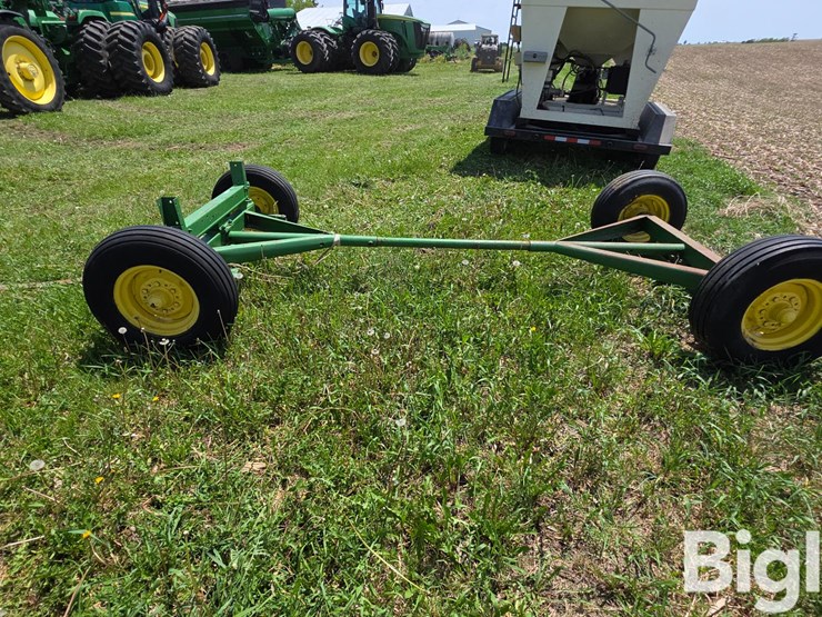 john-deere-running-gear-trailer-image-8