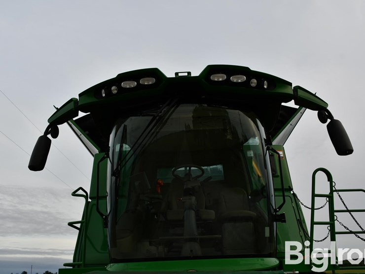 2022-john-deere-s770-image-11