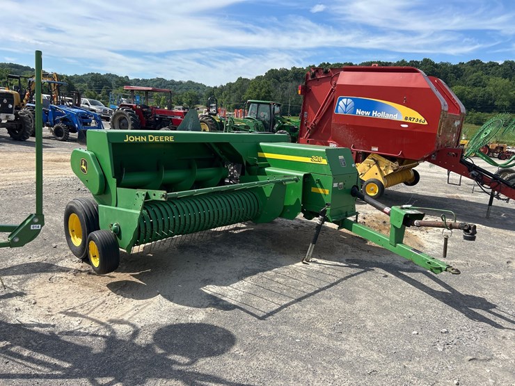john-deere-328-image-1