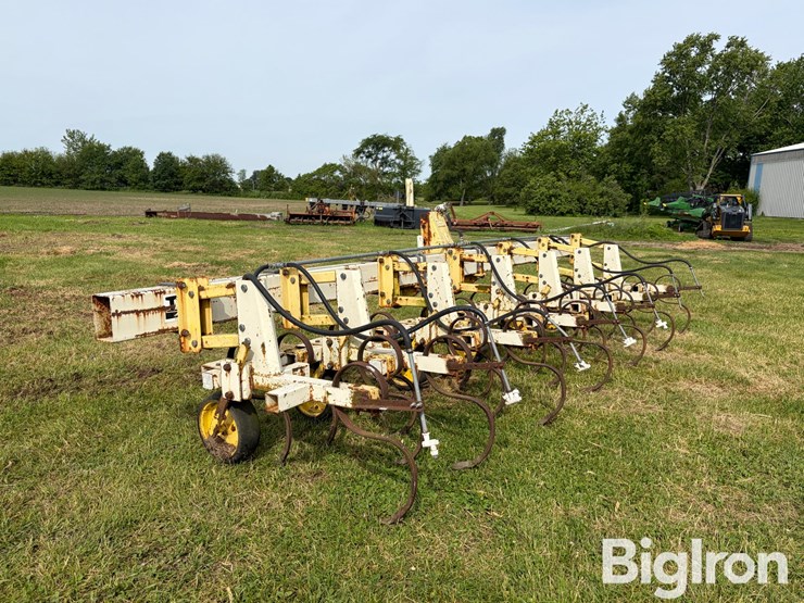 tebben-6-row-cultivator-image-7