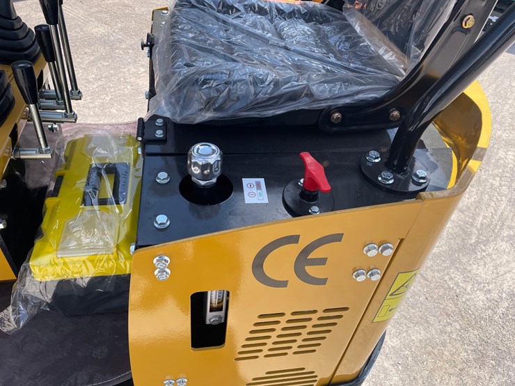 #2651-•-unused-cfg-mini-excavator-image-11