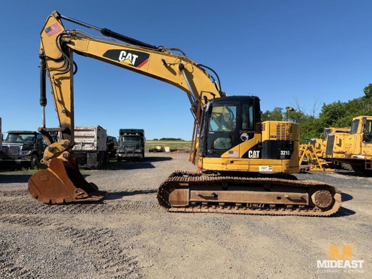 2009-caterpillar-321d-lcr-image-4