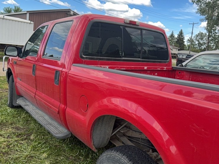 2001-ford-f350-image-32