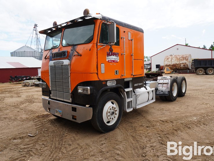 1987-freightliner-fla63104-t/a-cabover-truck-tractor-image-1