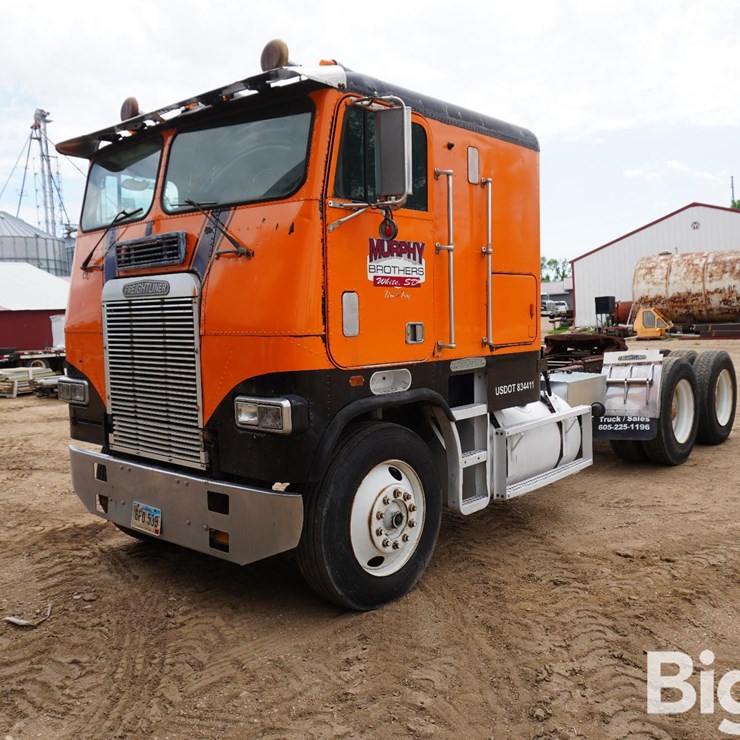 1987 Freightliner FLA63104 T/A Cabover Truck Tractor