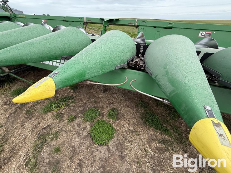2019-john-deere-712c-image-12