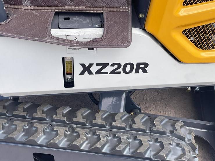 #2663-•-unused-cfg-mini-excavator-image-20