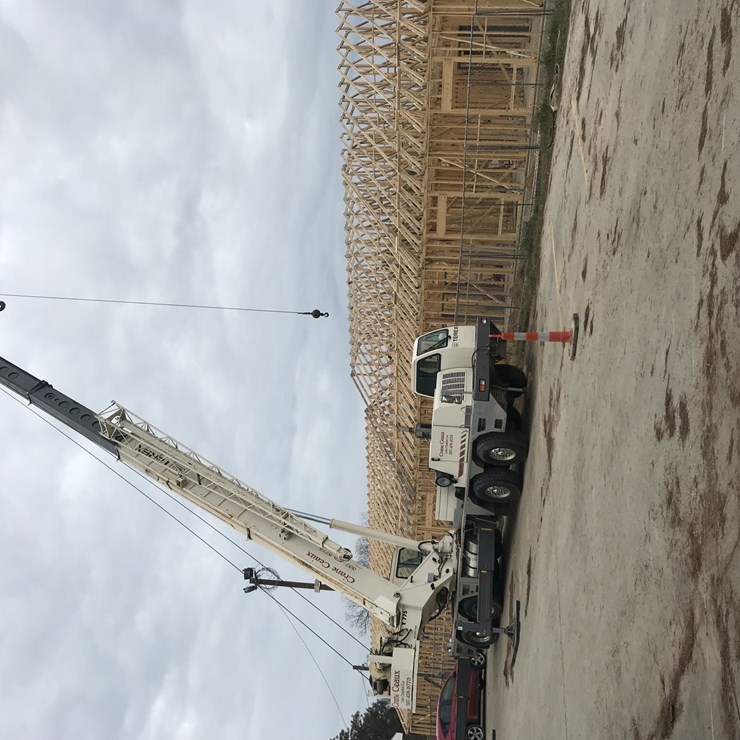 2009 TEREX T775