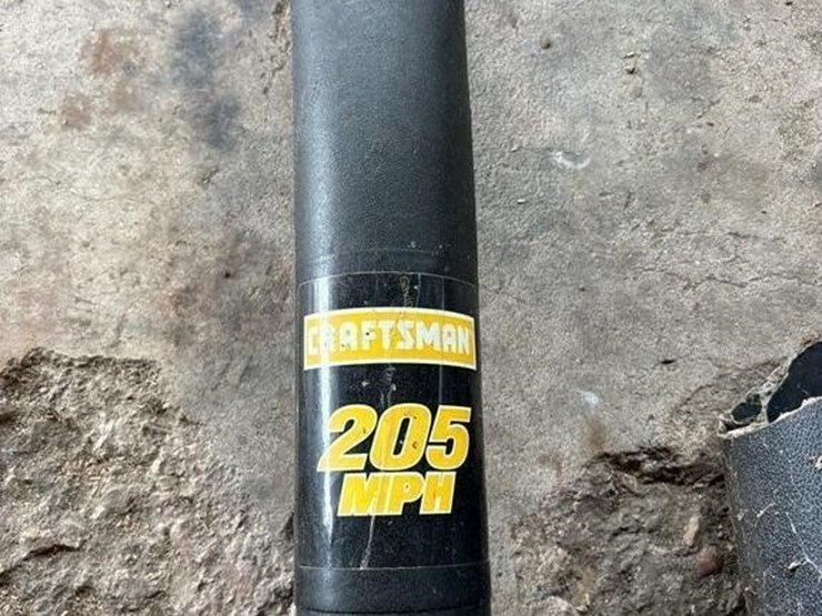 craftsman-leaf-blower-image-3