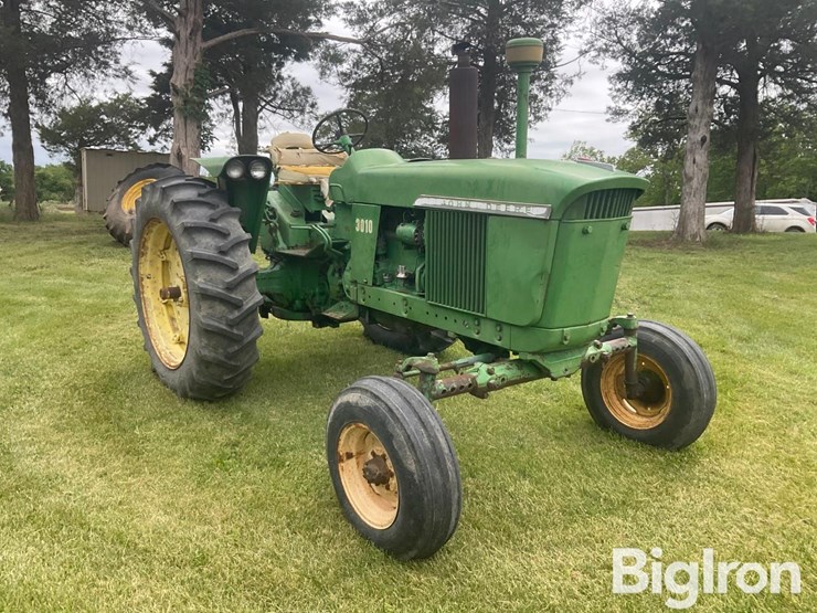 1961-john-deere-3010-image-3