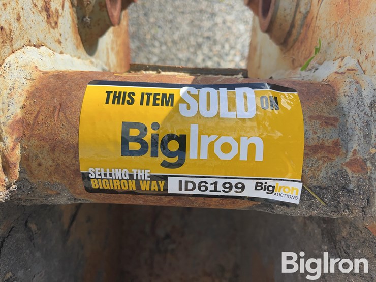 strickland-12"-backhoe-bucket-image-18