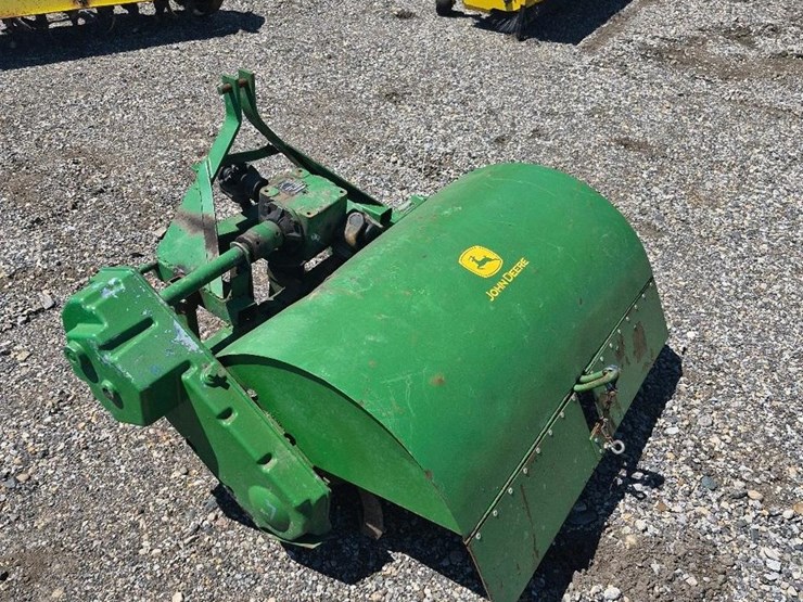 ford-tractor-image-2