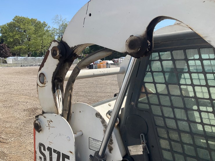 2005-bobcat-s175-image-32