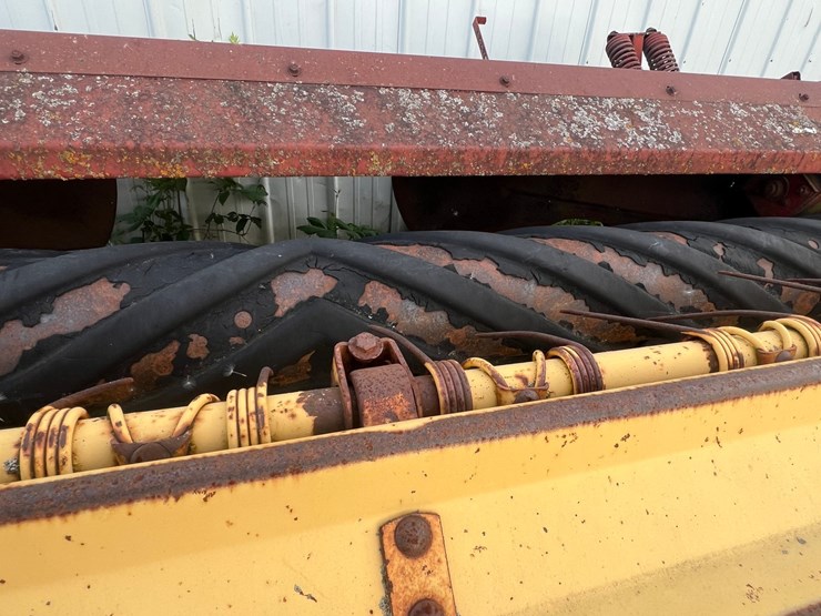 new-holland-479-image-18