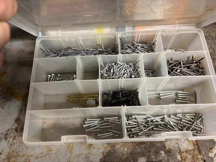 bolt-bin,-framing-nails-&-other-hardware-image-3