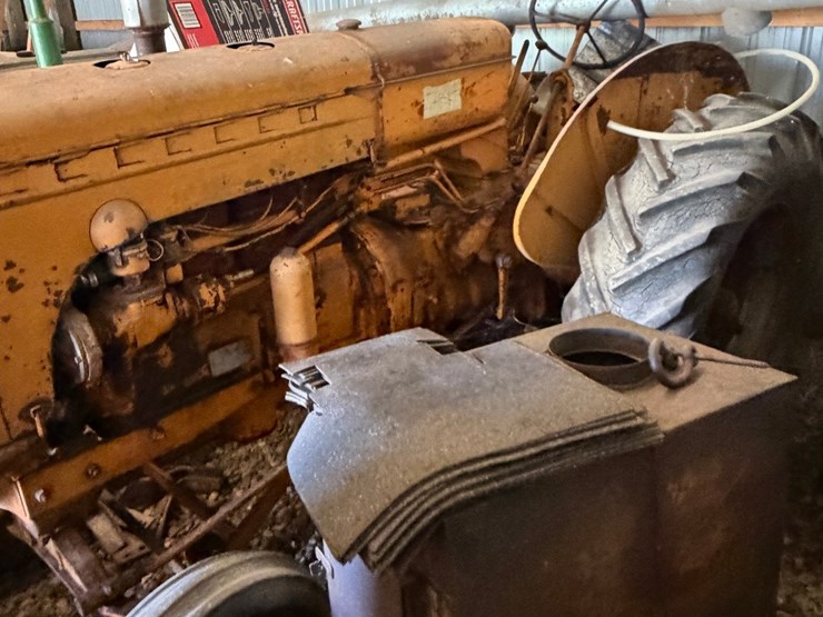 minneapolis-moline-tractor,-(minneapolis-moline-#3)-image-6