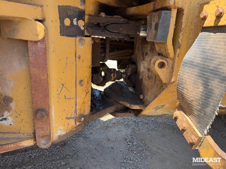 1999-hydroaxe-731e-feller-buncher-image-11