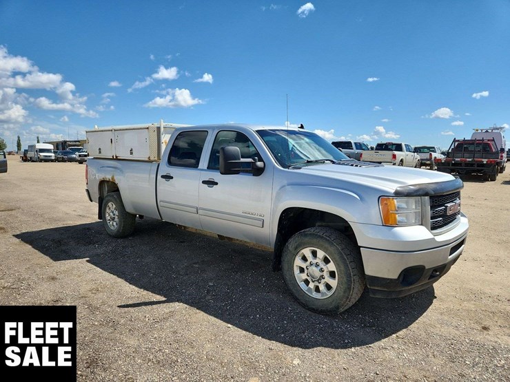2012-gmc-sierra-3500hd-image-2