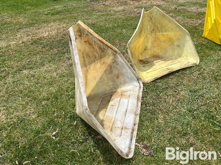 poly-grain-auger-hoppers-image-3