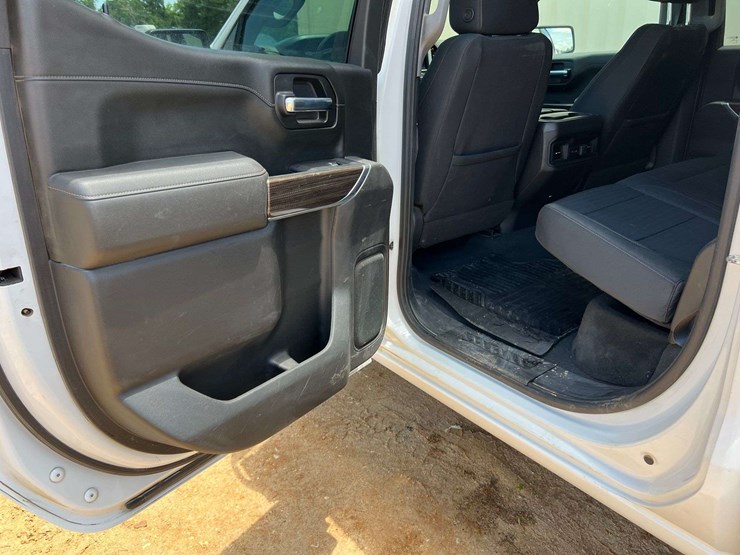 2021-chevrolet-silverado-1500-image-28