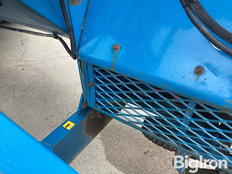 1984-kinze-1200-image-17