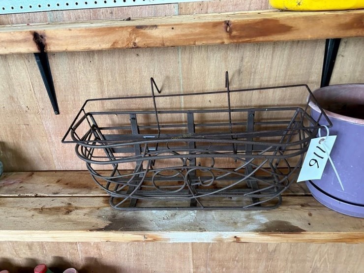 flower-baskets-&-pots-image-2