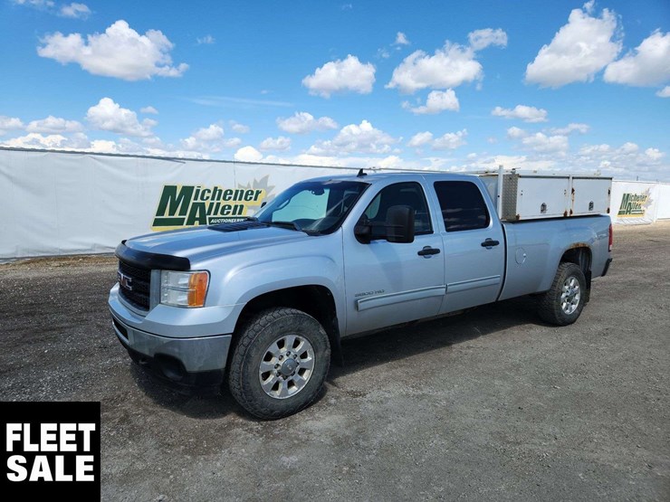 2012-gmc-sierra-3500hd-image-1