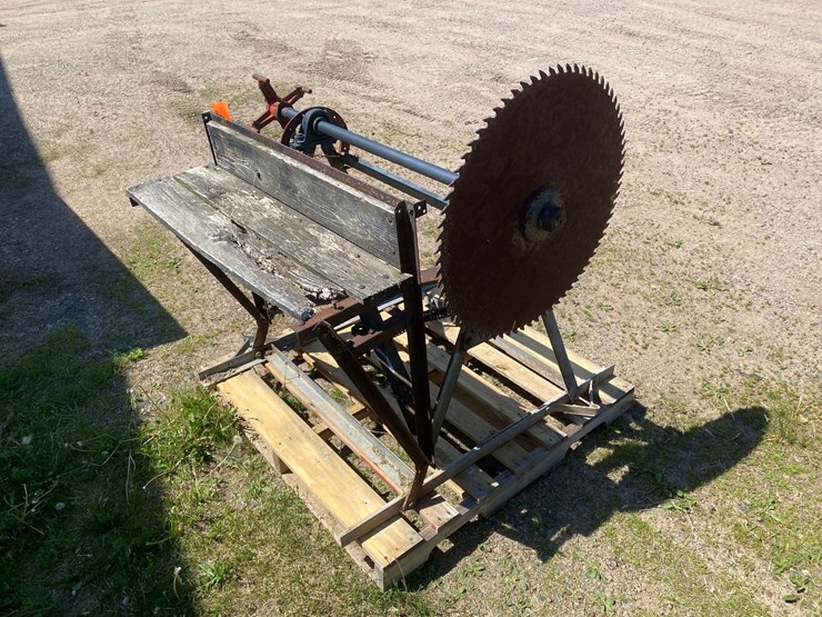 #7064-•-belt-driven-buzz-cut-saw-(deerbrook,-wi)-image-4