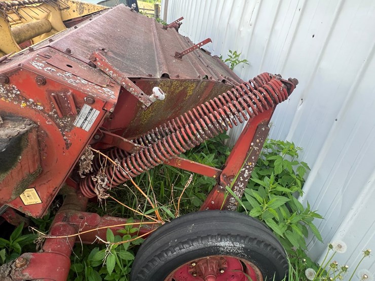 new-holland-479-image-9