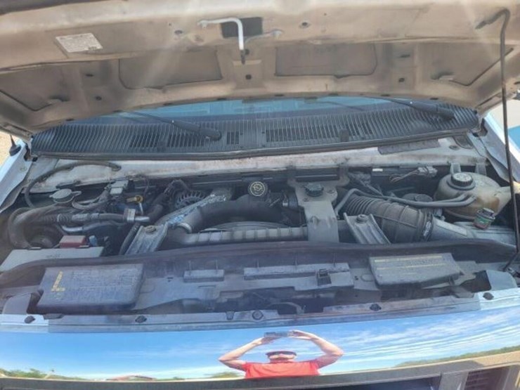 2009-ford-e450-image-43