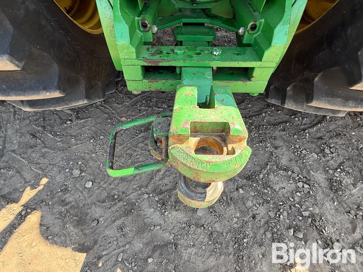 2012-john-deere-8285r-image-13