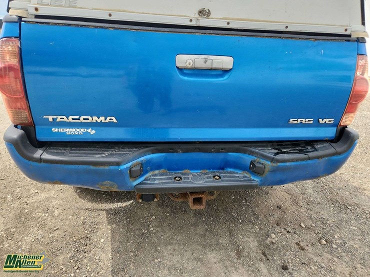 2008-toyota-tacoma-image-27