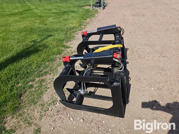 2025-mid-state-#18-e-series-dual-cylinder-brush-grapple-skid-steer-attachment-image-8