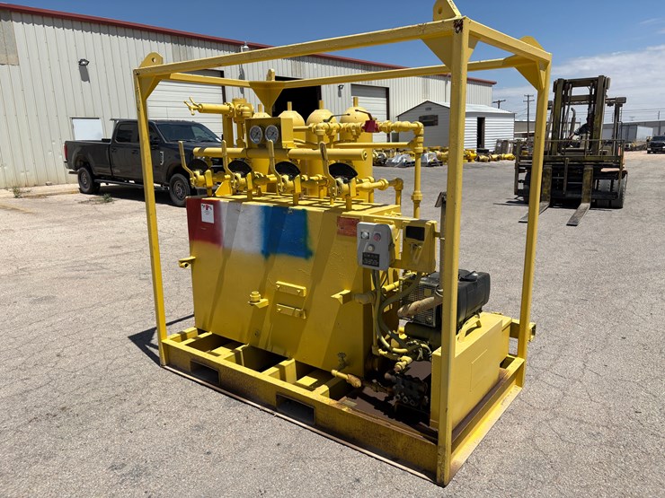 meyer-4-station-closing-unit,-skidded-image-2