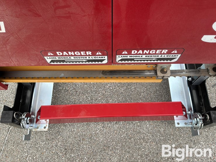 2026-massey-ferguson-730-image-9