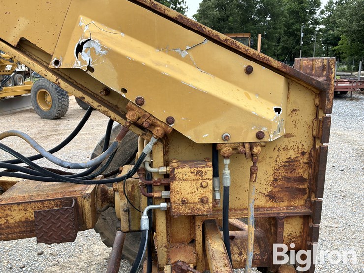 1984-caterpillar-140g-image-19
