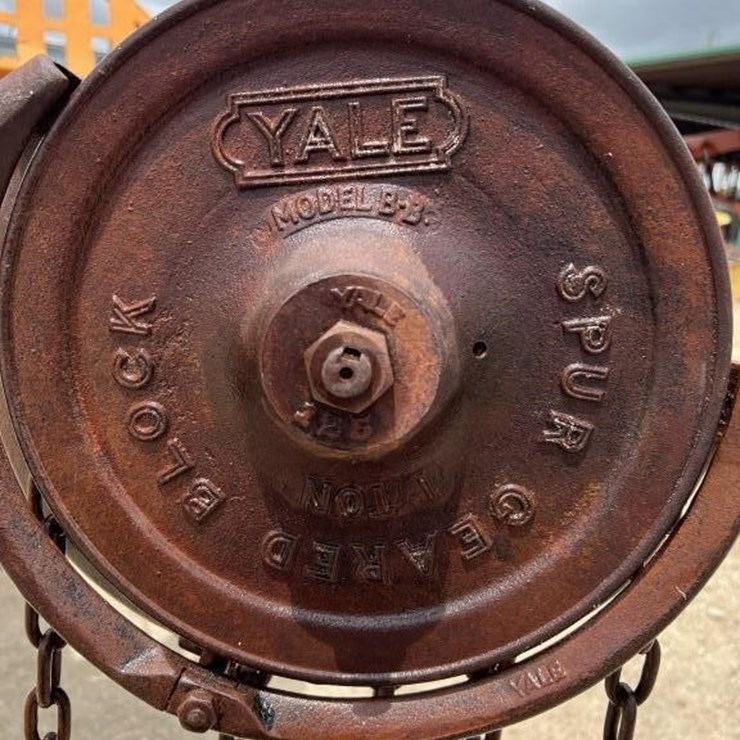 L3 - YALE Chain Hoist
