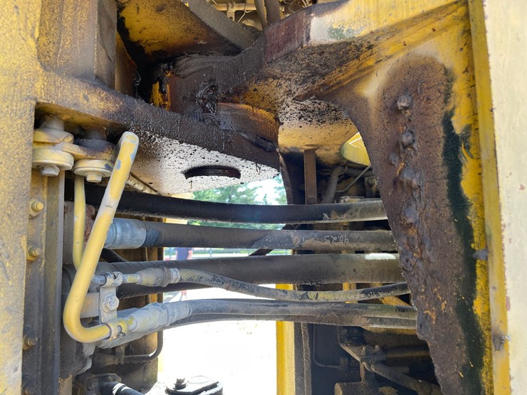 komatsu-wa500-image-25