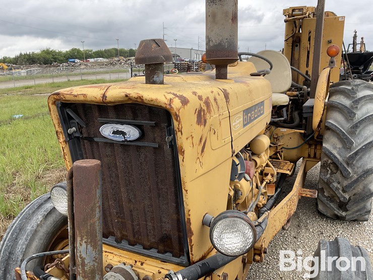 ford-tractor-image-11