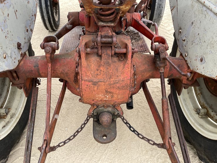 ford-8n-image-27