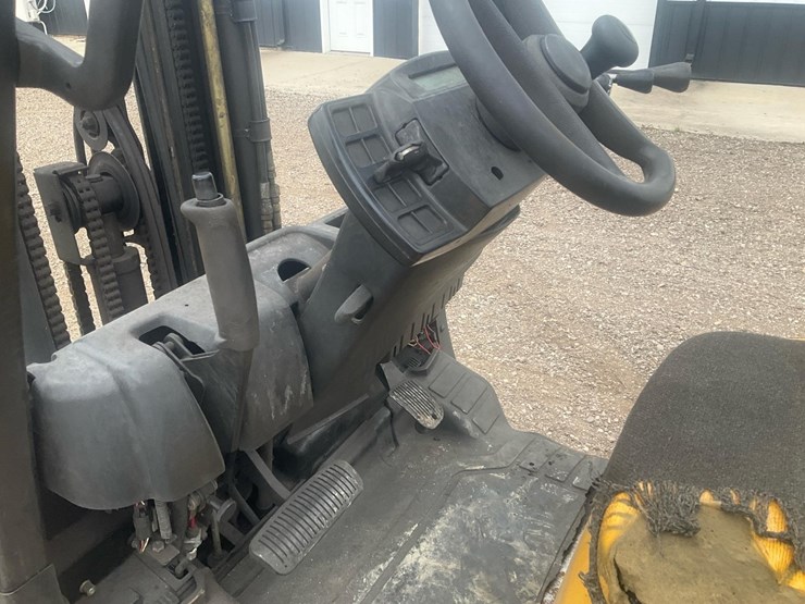 #1360-•-2007-yale-forklift-image-20