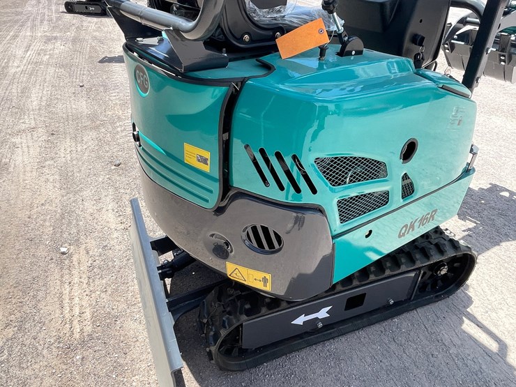 #2659-•-unused-cfg-mini-excavator-image-31