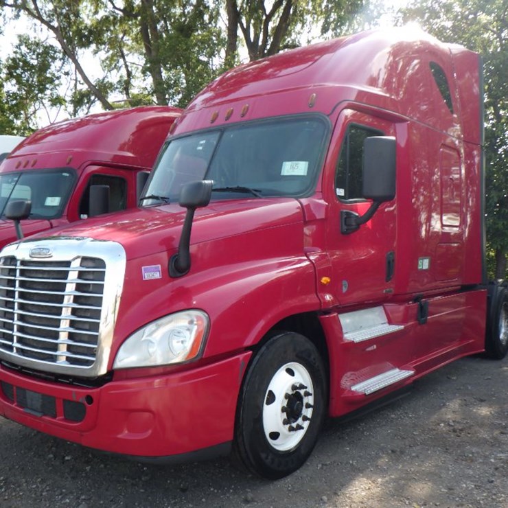 2017 FREIGHTLINER CASCADIA 125 EVOLUTION