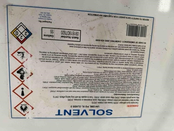 55-gallon-steel-drum-oil-image-3