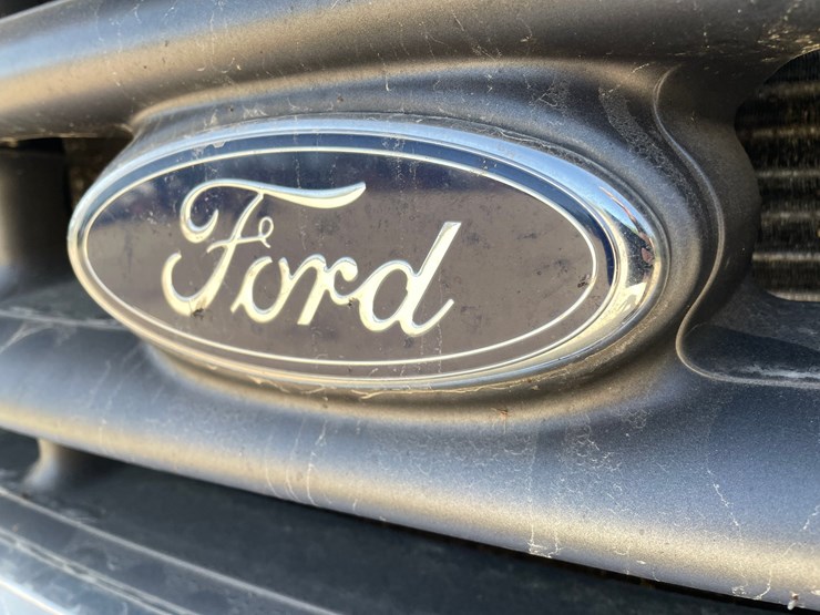 2004-ford-f350-image-9