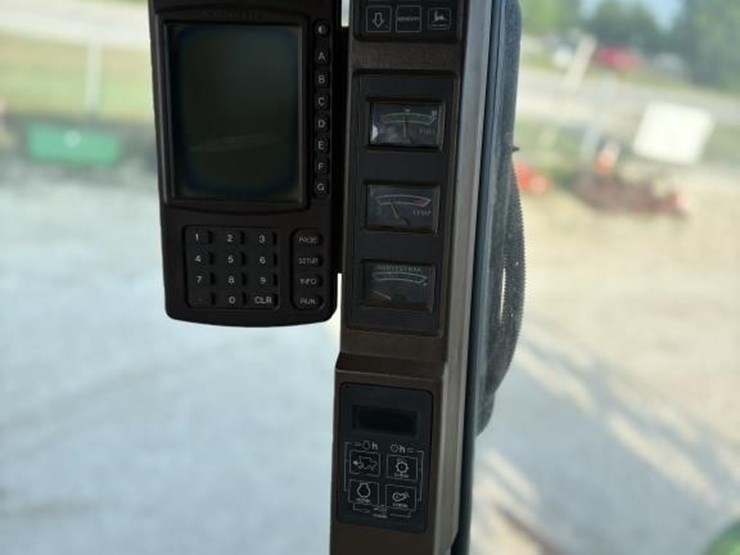 john-deere-9600-image-33