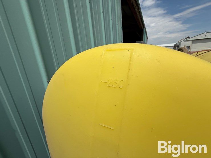 john-deere-8200-image-17