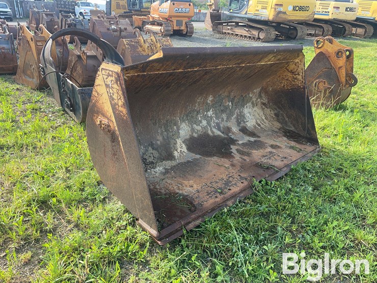 jrb-410e-2.0-yard-bucket-image-3