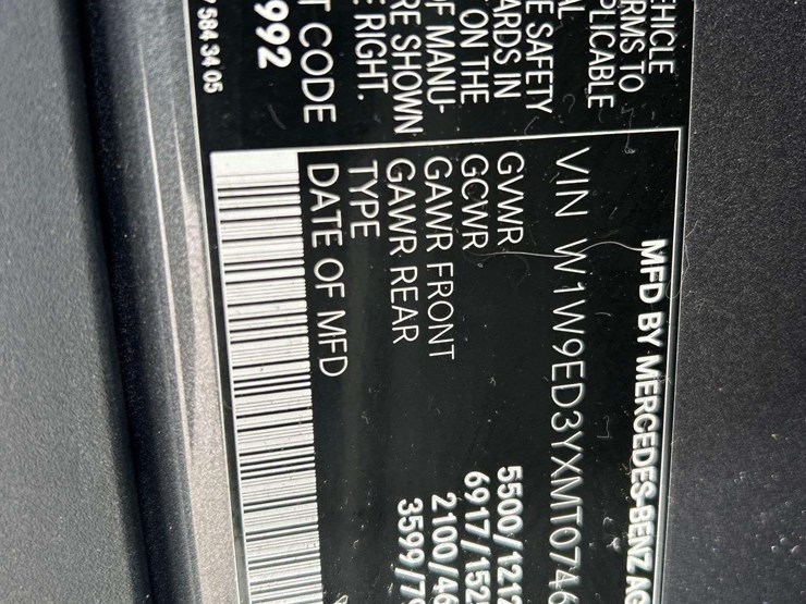 2021-mercedes-benz-sprinter-4500-image-5