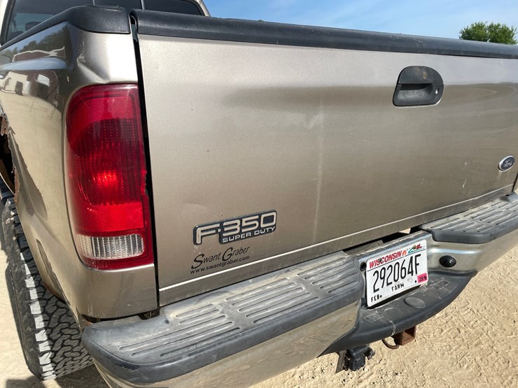 2004-ford-f350-image-22